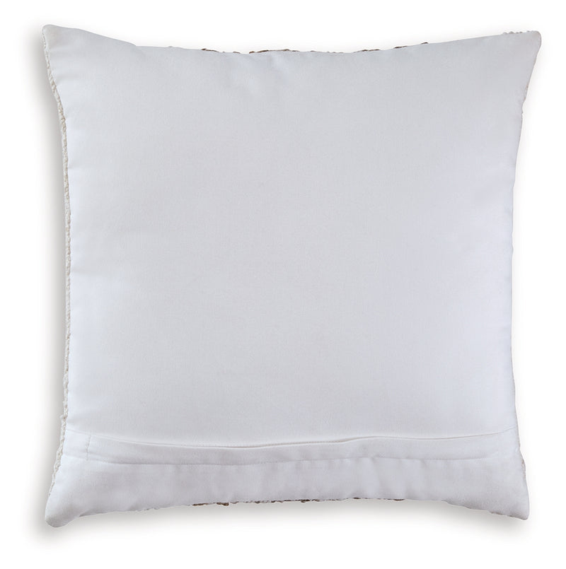Brettwood Pillows