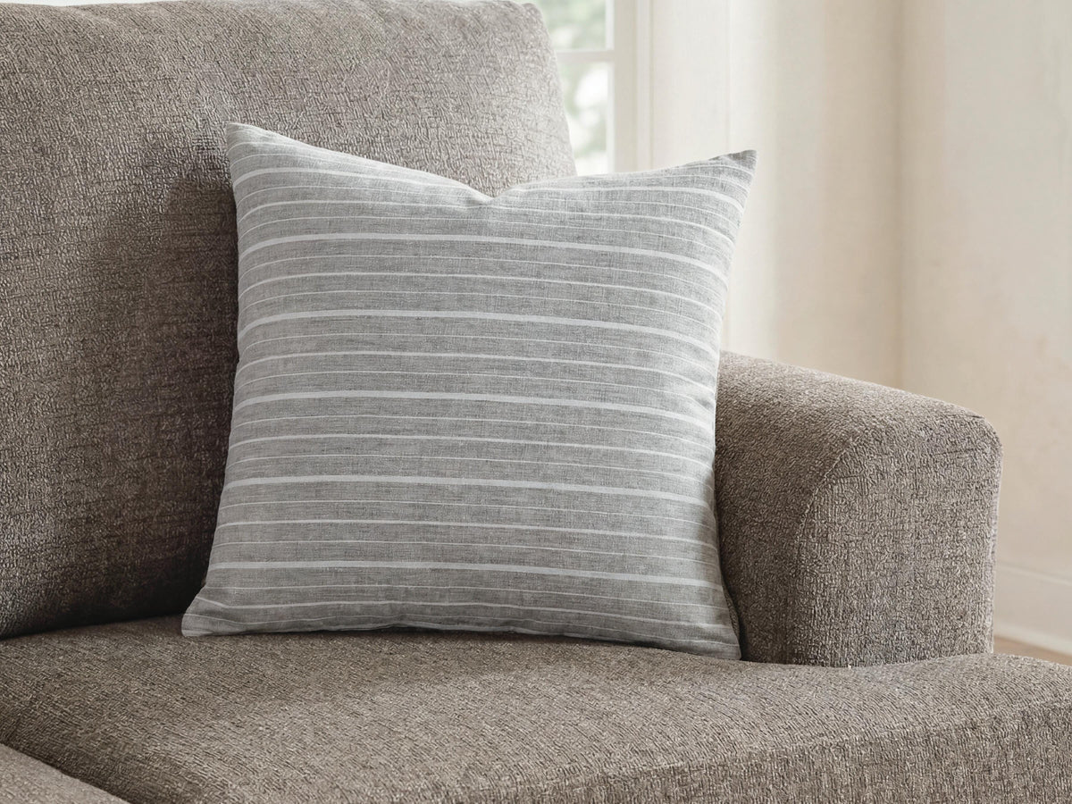 Tampa Furniture Outlet Lutz - Ashley Furniture - Vernthrone Pillows - Pillow (4/CS) - A1001184