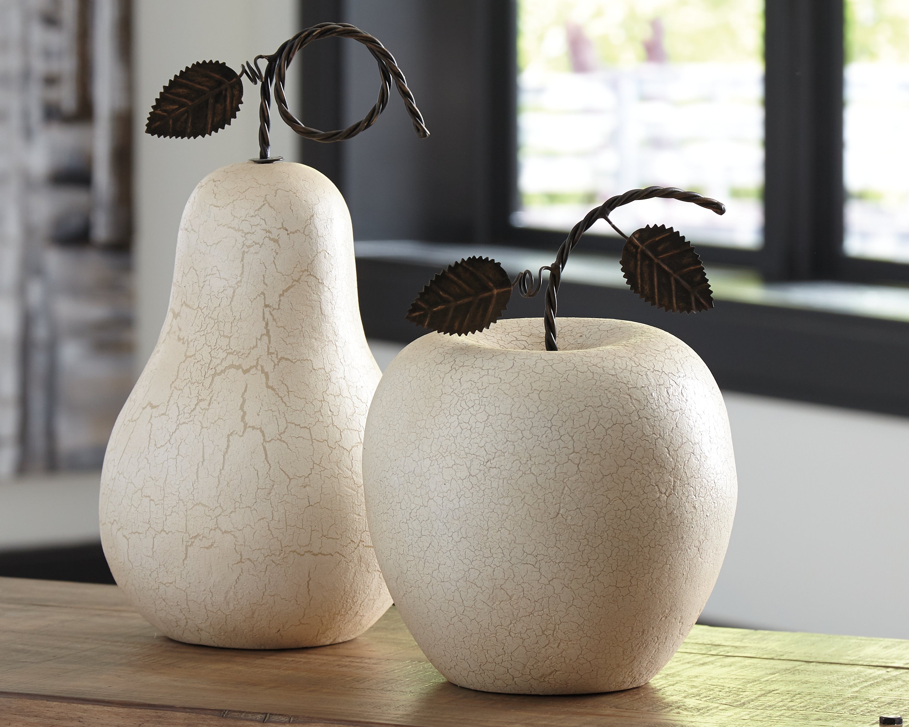 Tampa Furniture Outlet Lutz - Ashley Furniture - Bidelia Sculpture - Sculpture Set (Set of 2) / Antique White - A2000381