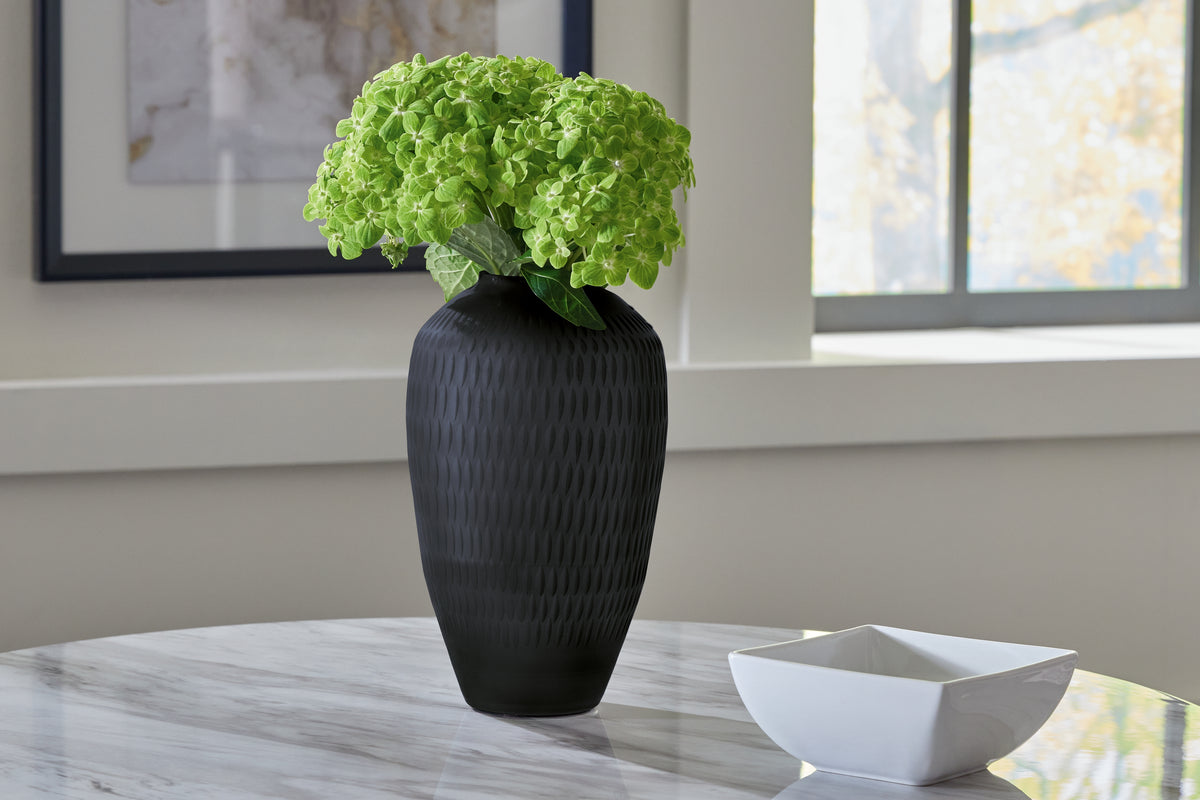 Tampa Furniture Outlet Lutz - Ashley Furniture - Etney Vase - Vase / Slate - A2000509