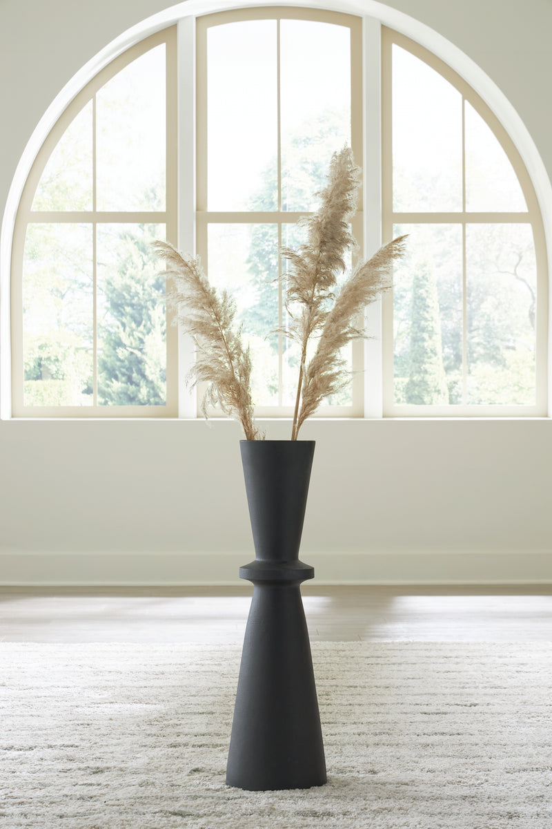Tampa Furniture Outlet Lutz - Ashley Furniture - Collisten Vase - Vase / Black - A2000663