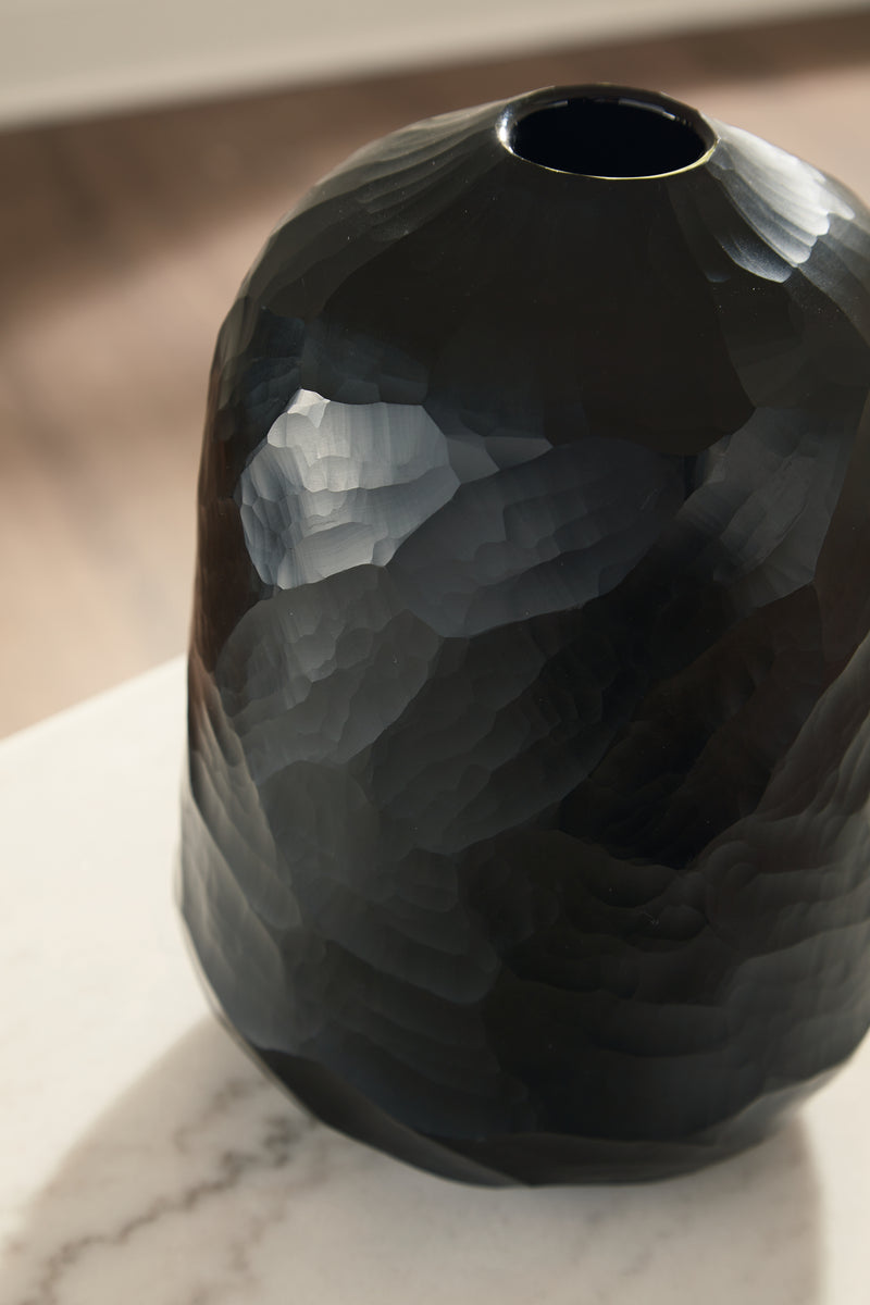 Tampa Furniture Outlet Lutz - Ashley Furniture - Ryanford Vase - Vase - A2000718