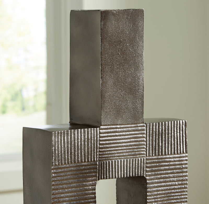 Tampa Furniture Outlet Lutz - Ashley Furniture - Wrengrove Vase - Vase - A2000754