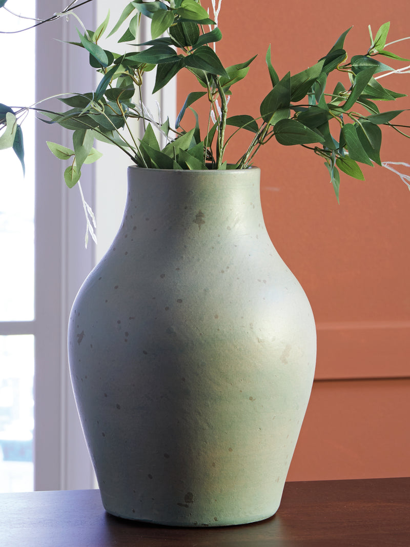 Tampa Furniture Outlet Lutz - Ashley Furniture - Baychester Vase - Vase - A2000806
