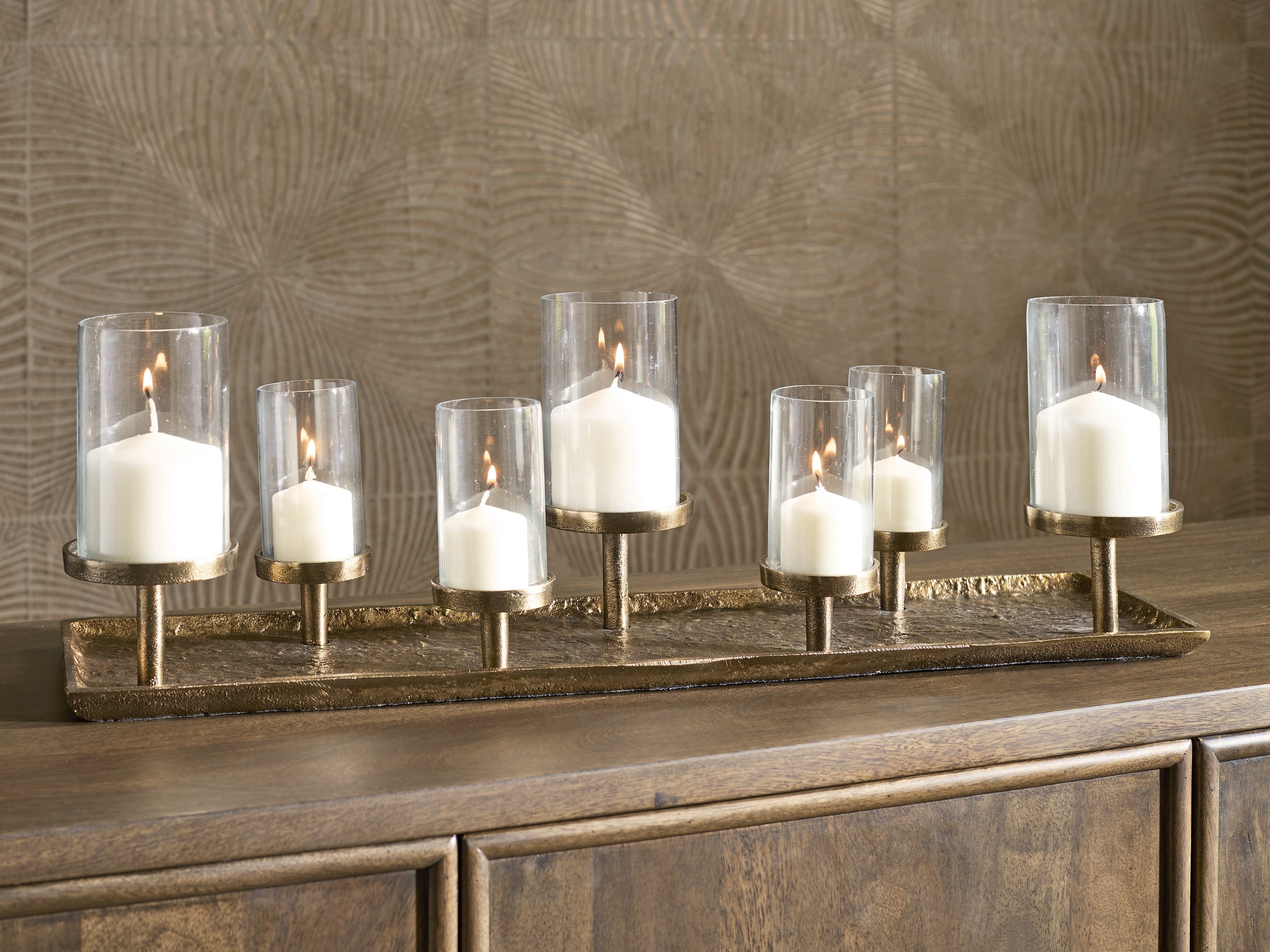 Tampa Furniture Outlet Lutz - Ashley Furniture - Wallmond Candle Holder - Candle Holder - A2000820