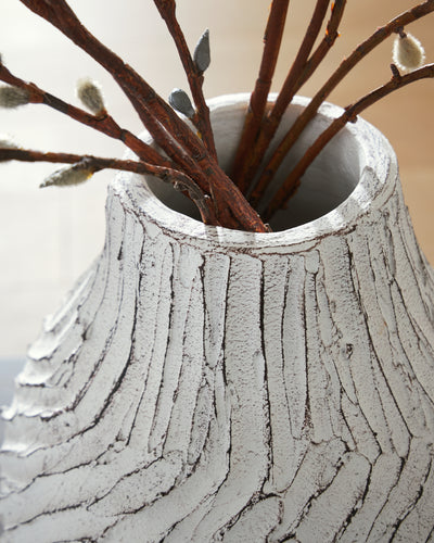 Tampa Furniture Outlet Lutz - Ashley Furniture - Shelvie Vase - Vase - A2000849