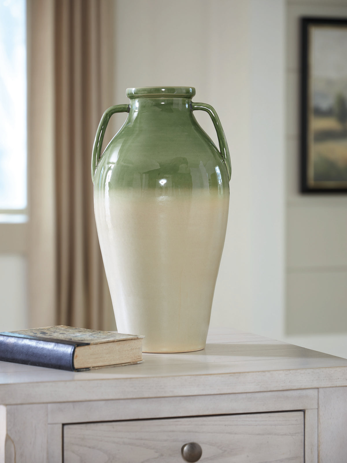 Tampa Furniture Outlet Lutz - Ashley Furniture - Andorbury Vase - Vase - A2000914