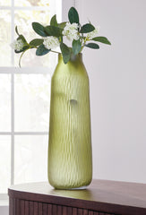 Tampa Furniture Outlet Lutz - Ashley Furniture - Scottyard Vase - Vase - A2900009