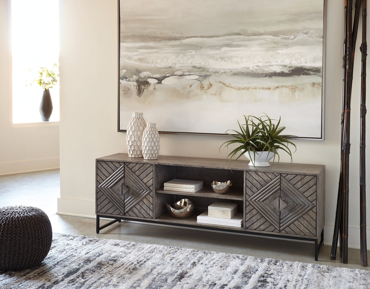 Tampa Furniture Outlet Lutz - Ashley Furniture - Treybrook Accent Cabinet - Accent Cabinet / Distressed Gray - A4000512