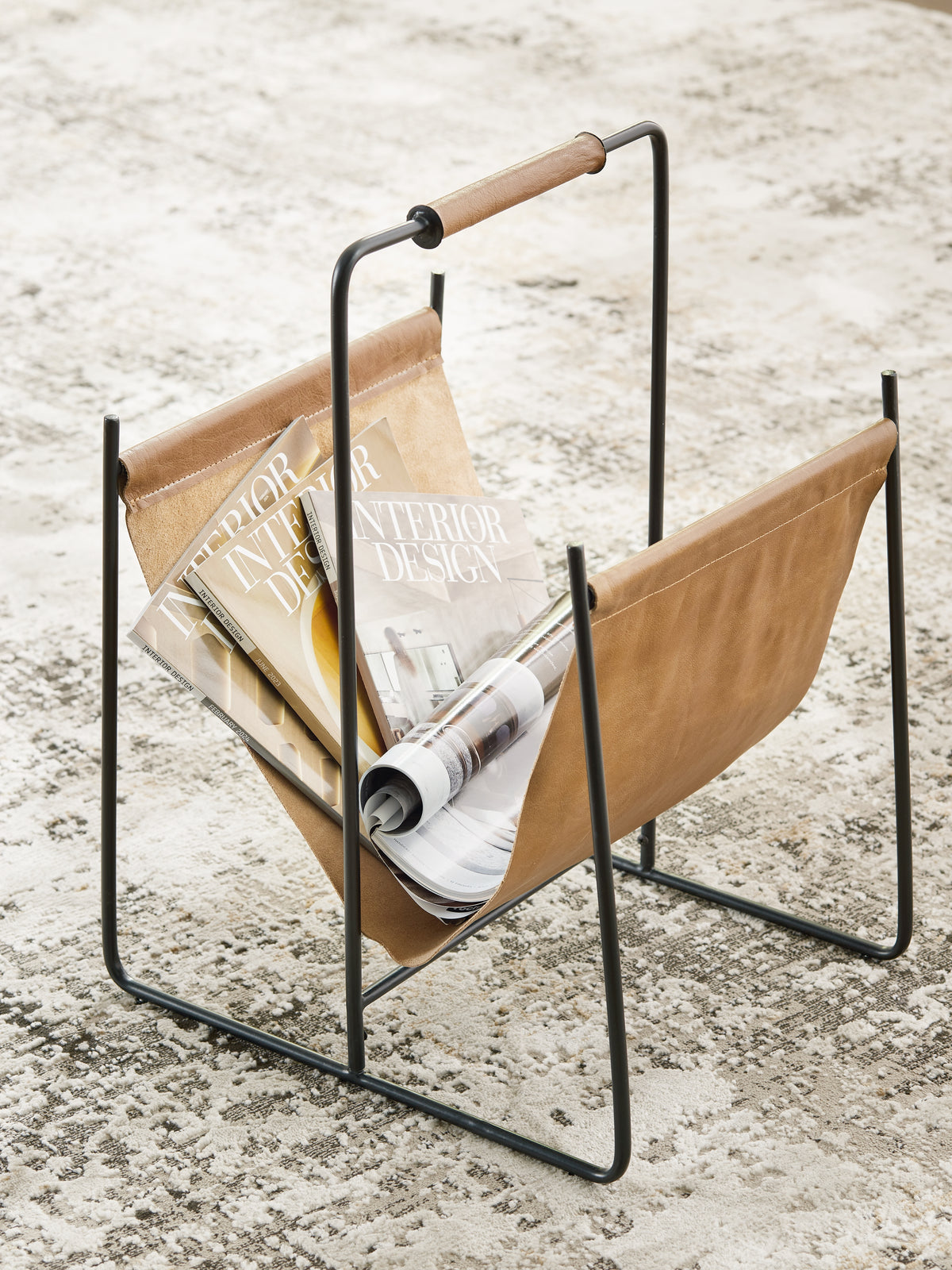 Tampa Furniture Outlet Lutz - Ashley Furniture - Faronworth Magazine Rack - Magazine Rack / Brown/Black - A4000668