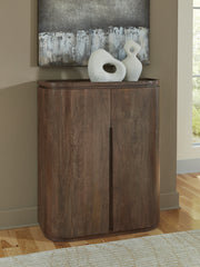 Tampa Furniture Outlet Lutz - Ashley Furniture - Landermont Bar Cabinet - Bar Cabinet - A4000697