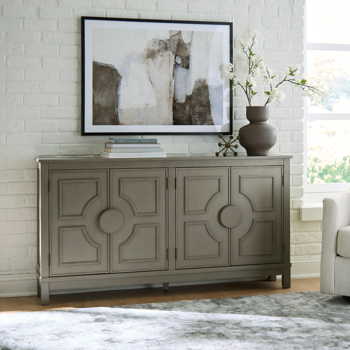 Tampa Furniture Outlet Lutz - Ashley Furniture - Darlock Accent Cabinet - Accent Cabinet - A4000738