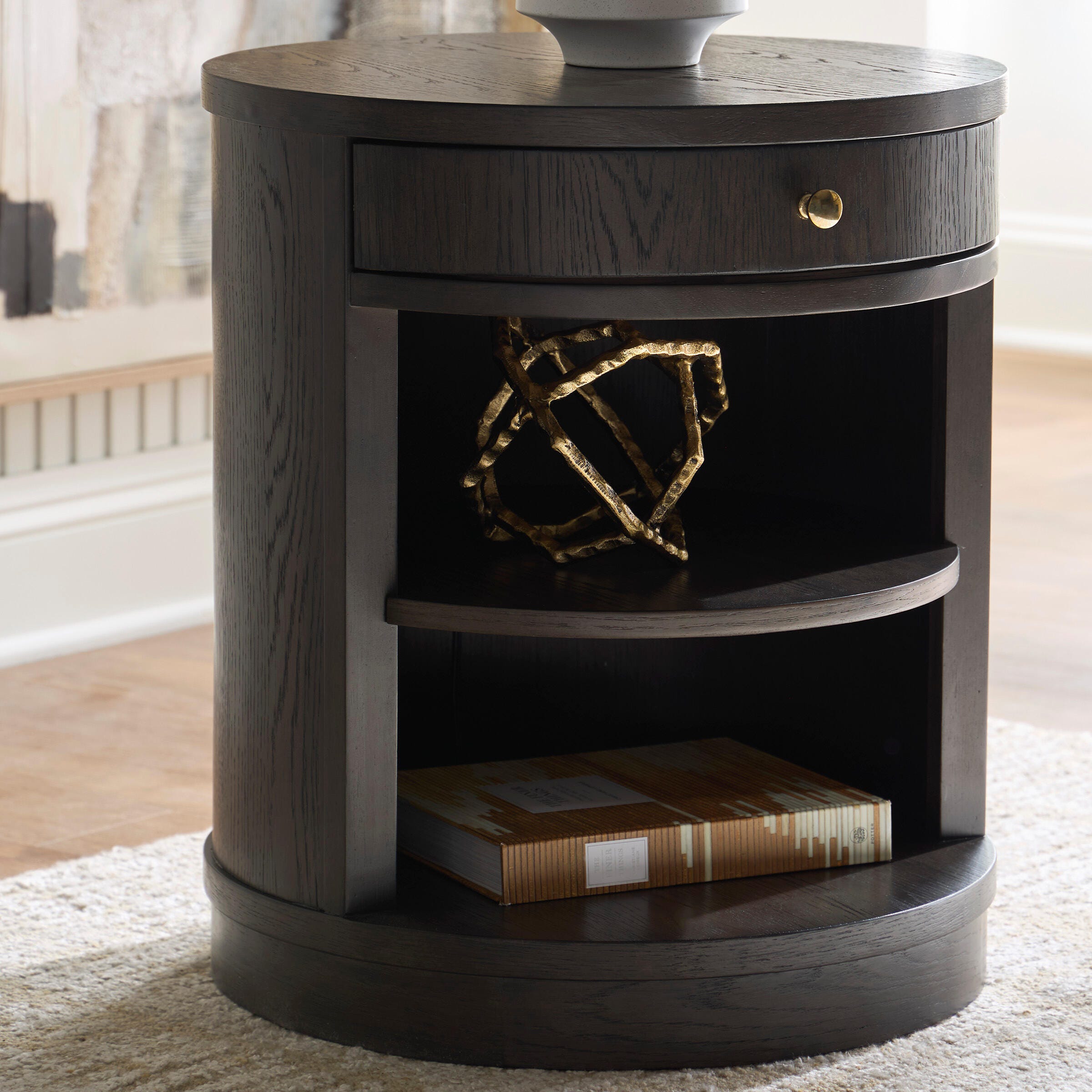 Tampa Furniture Outlet Lutz - Ashley Furniture - Leighmour Accent Table - Accent Table - A4000742