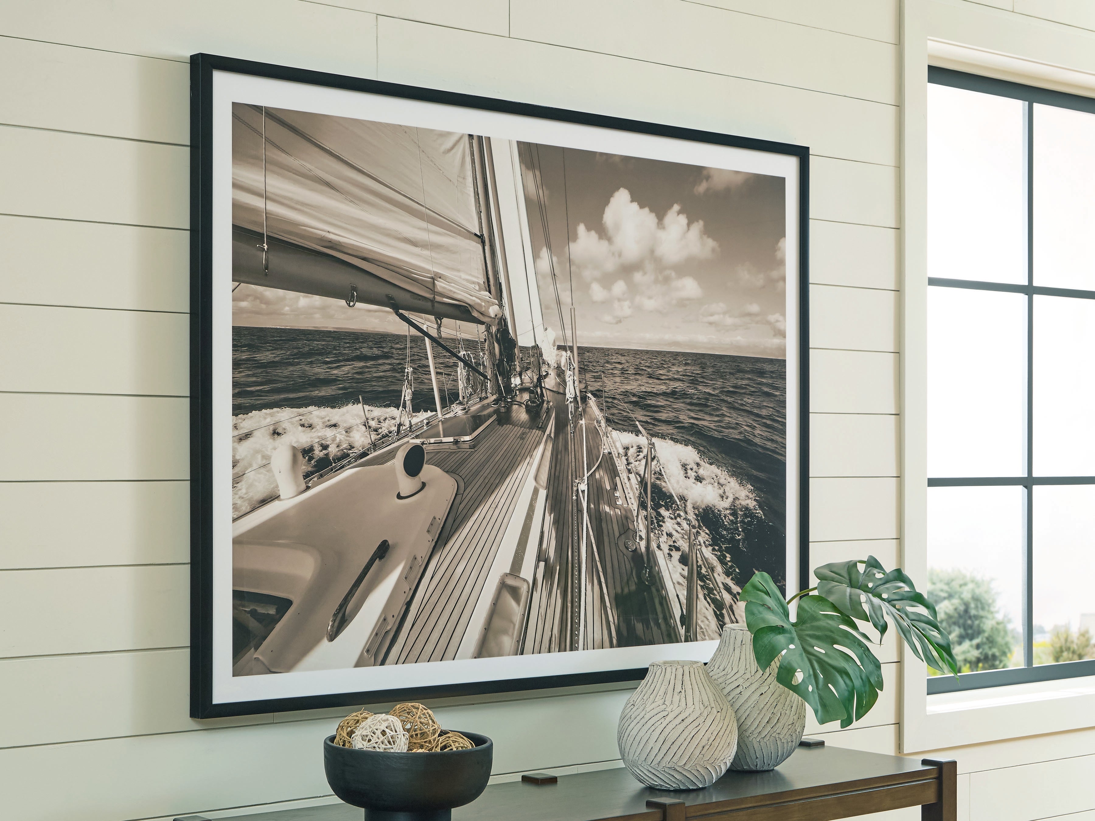 Tampa Furniture Outlet Lutz - Ashley Furniture - Arlanford Wall Decor - Wall Art - A8000505