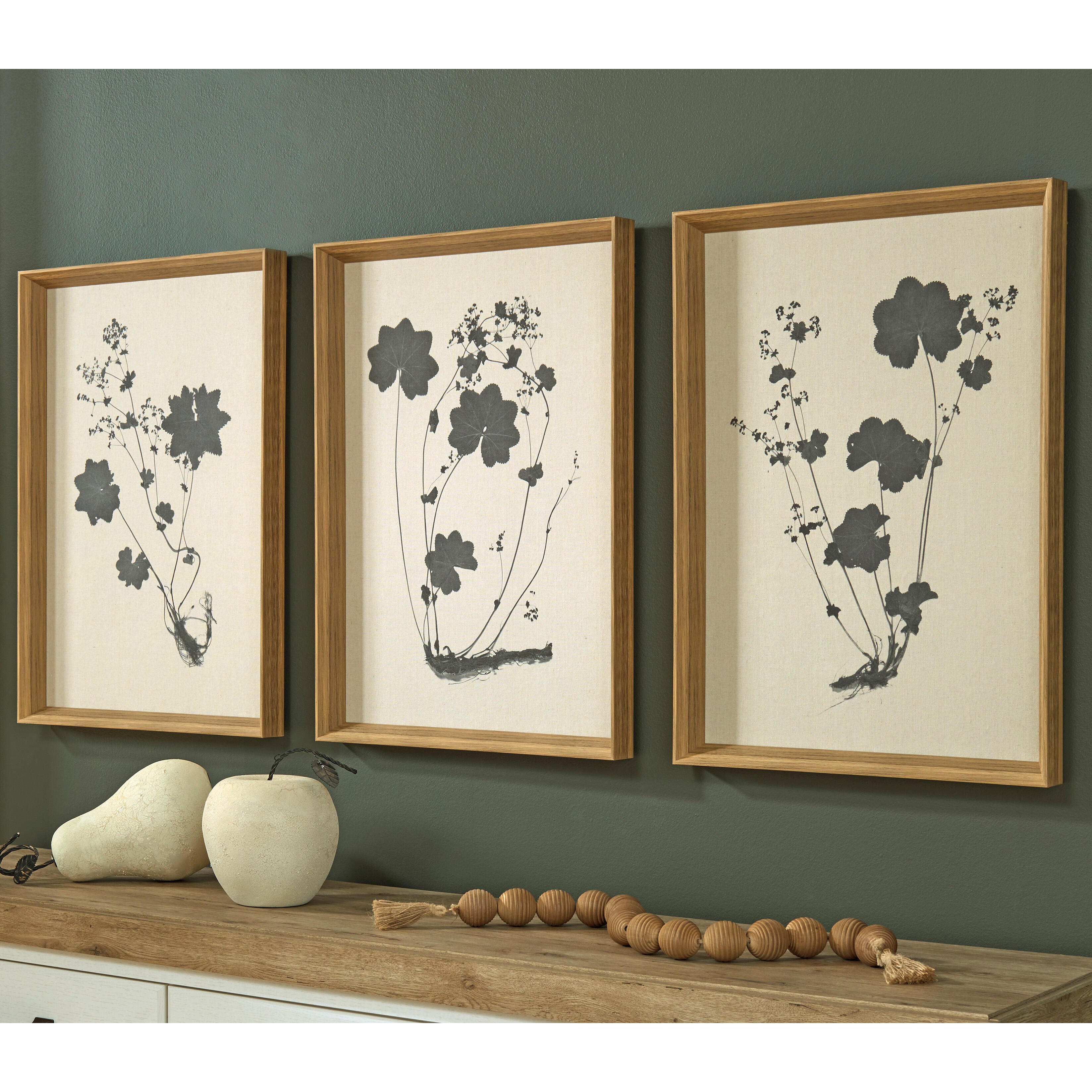 Tampa Furniture Outlet Lutz - Ashley Furniture - Huddwick Wall Decor - Wall Art Set (3/CN) - A8000559