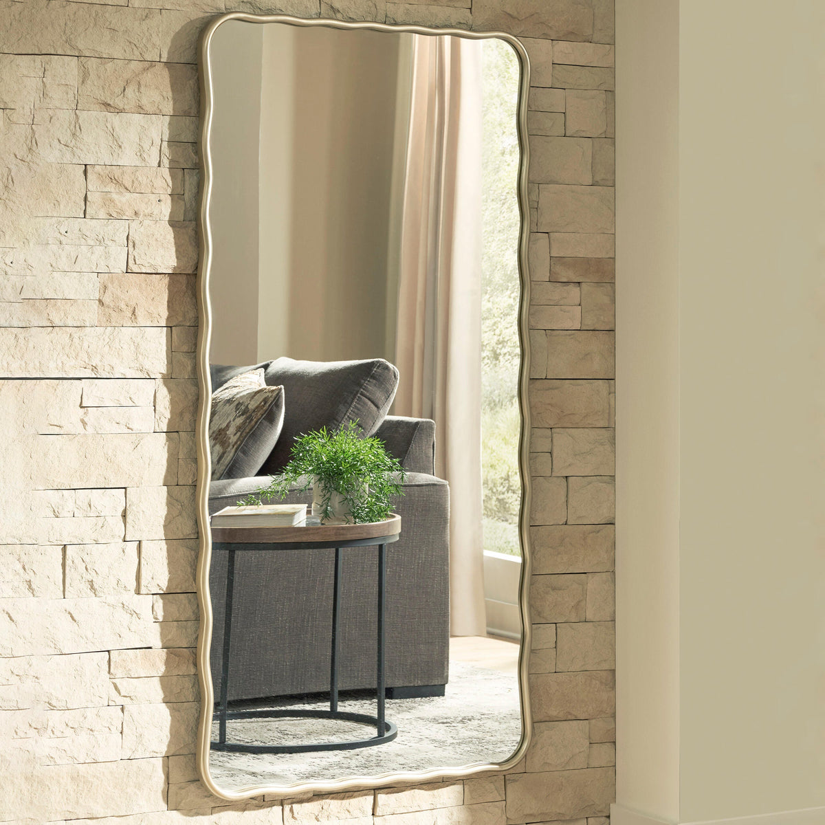Tampa Furniture Outlet Lutz - Ashley Furniture - Brenthill Mirror - Accent Mirror - A8010473