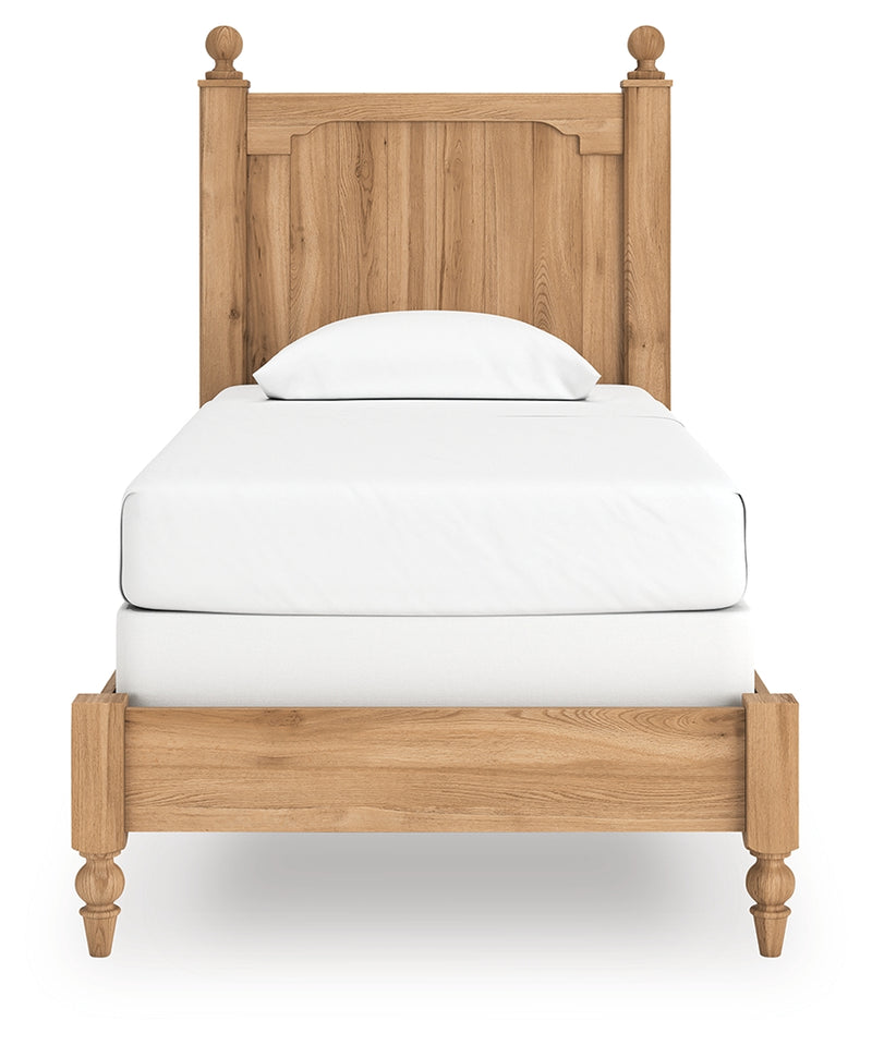 Aleaport Bedroom