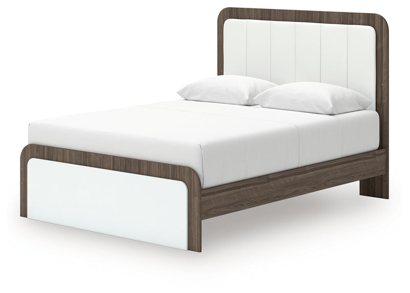 Tampa Furniture Outlet Lutz - Ashley Furniture - Kendanport Bedroom - Queen Upholstered Bed / White/Brown - PCB1108B7