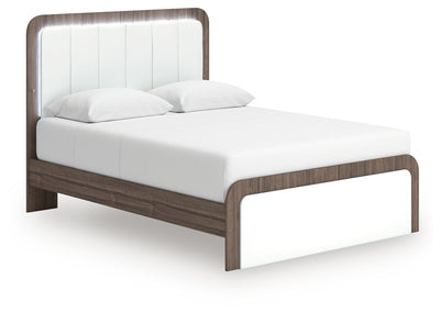 Tampa Furniture Outlet Lutz - Ashley Furniture - Kendanport Bedroom - Queen Upholstered Bed / White/Brown - PCB1108B7