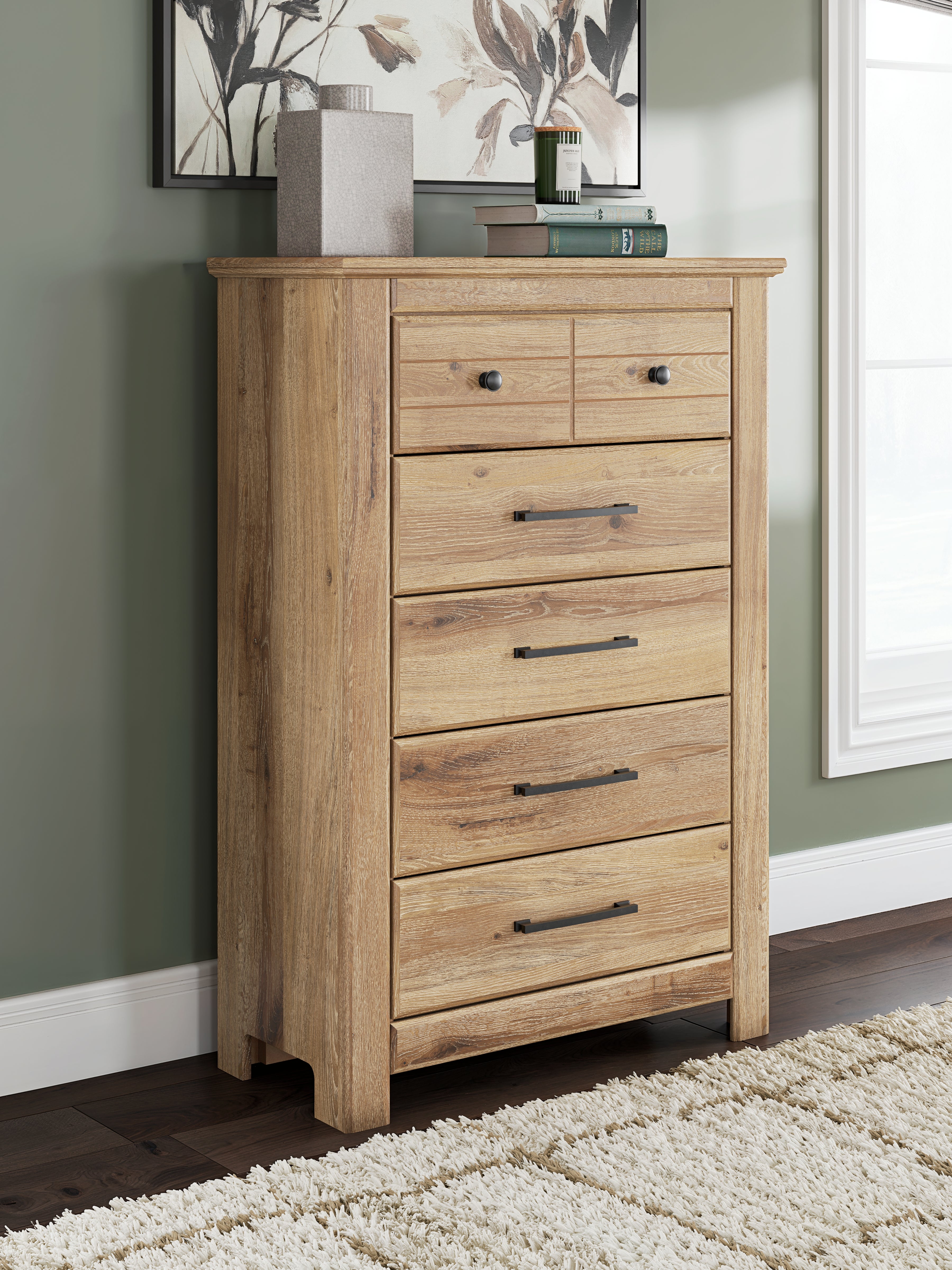 Tampa Furniture Outlet Lutz - Ashley Furniture - Makidern Bedroom - Five Drawer Chest / Tan - PCB1170-46