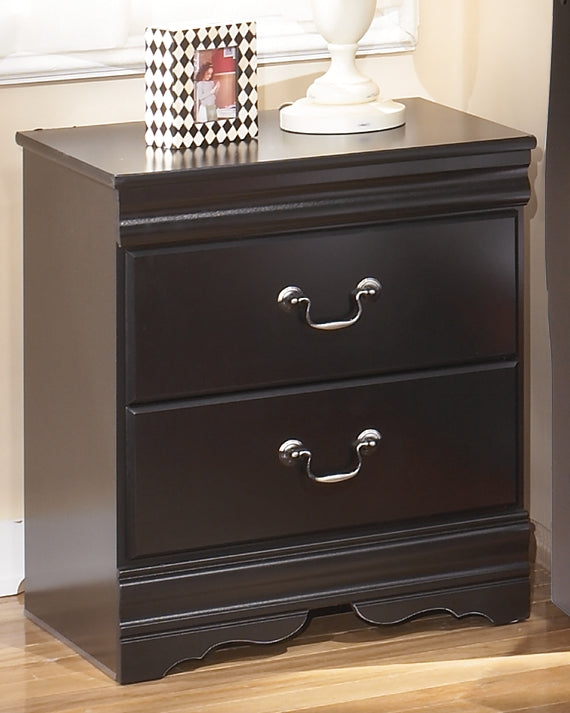 Tampa Furniture Outlet Lutz - Ashley Furniture - Huey Vineyard Bedroom - Two Drawer Night Stand / Black - B128-92