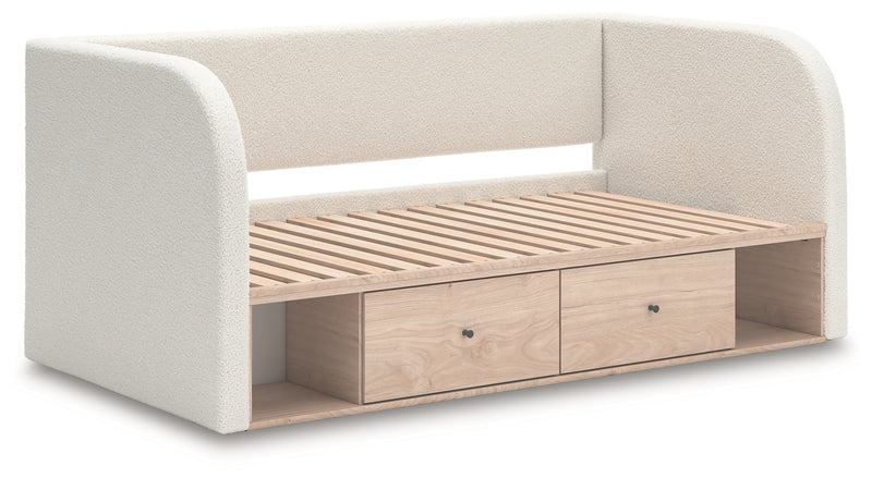 Arloster Bedroom