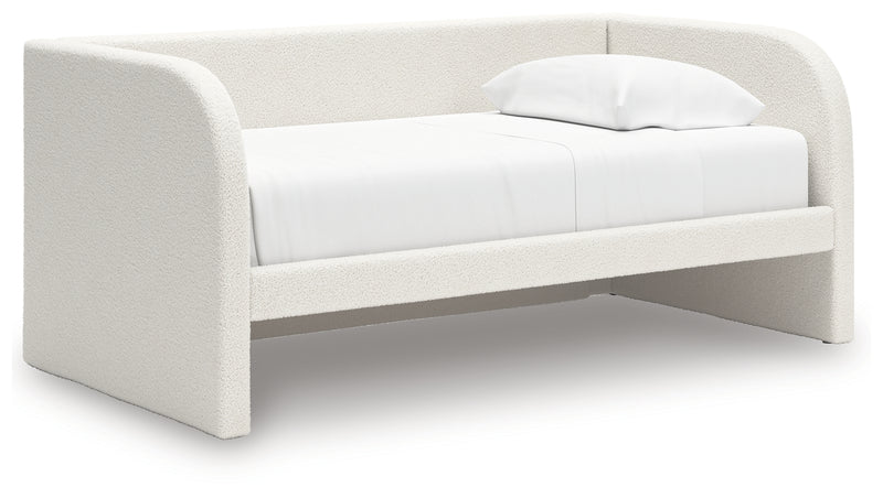 Arloster Bedroom