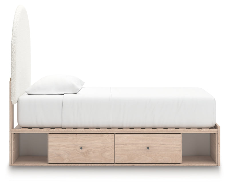 Arloster Bedroom