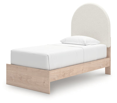 Arloster Bedroom