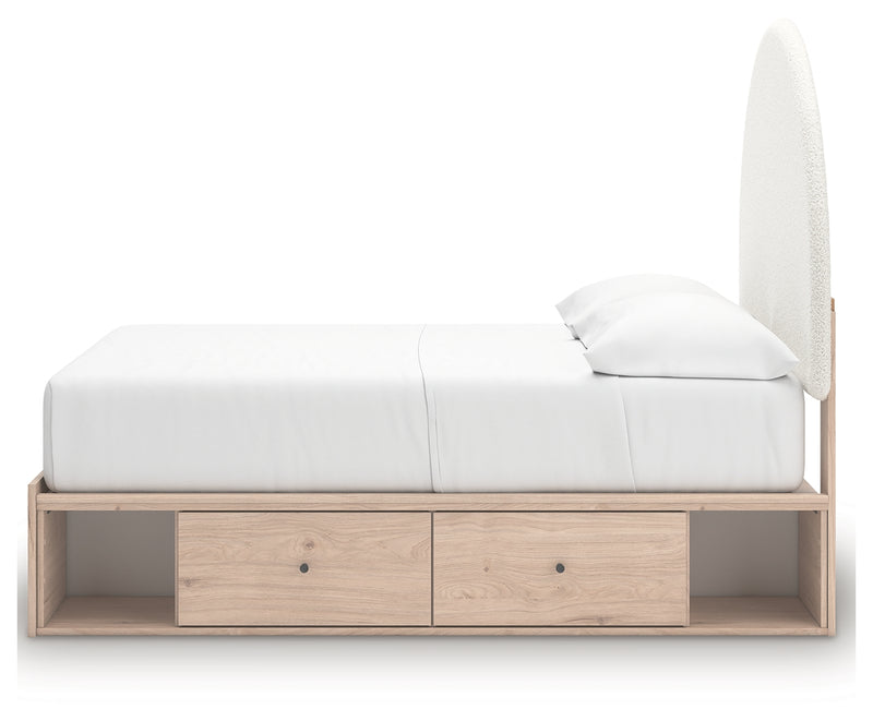Arloster Bedroom