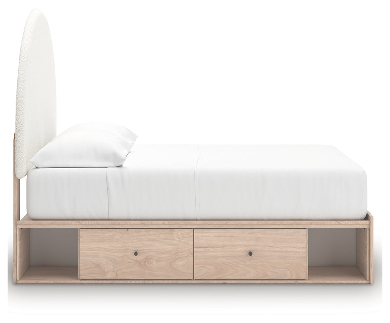 Arloster Bedroom