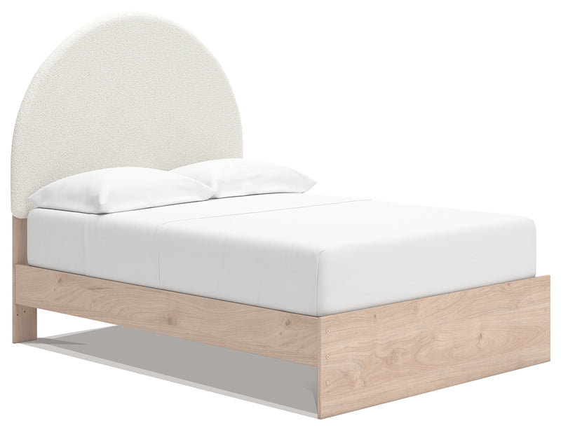 Arloster Bedroom