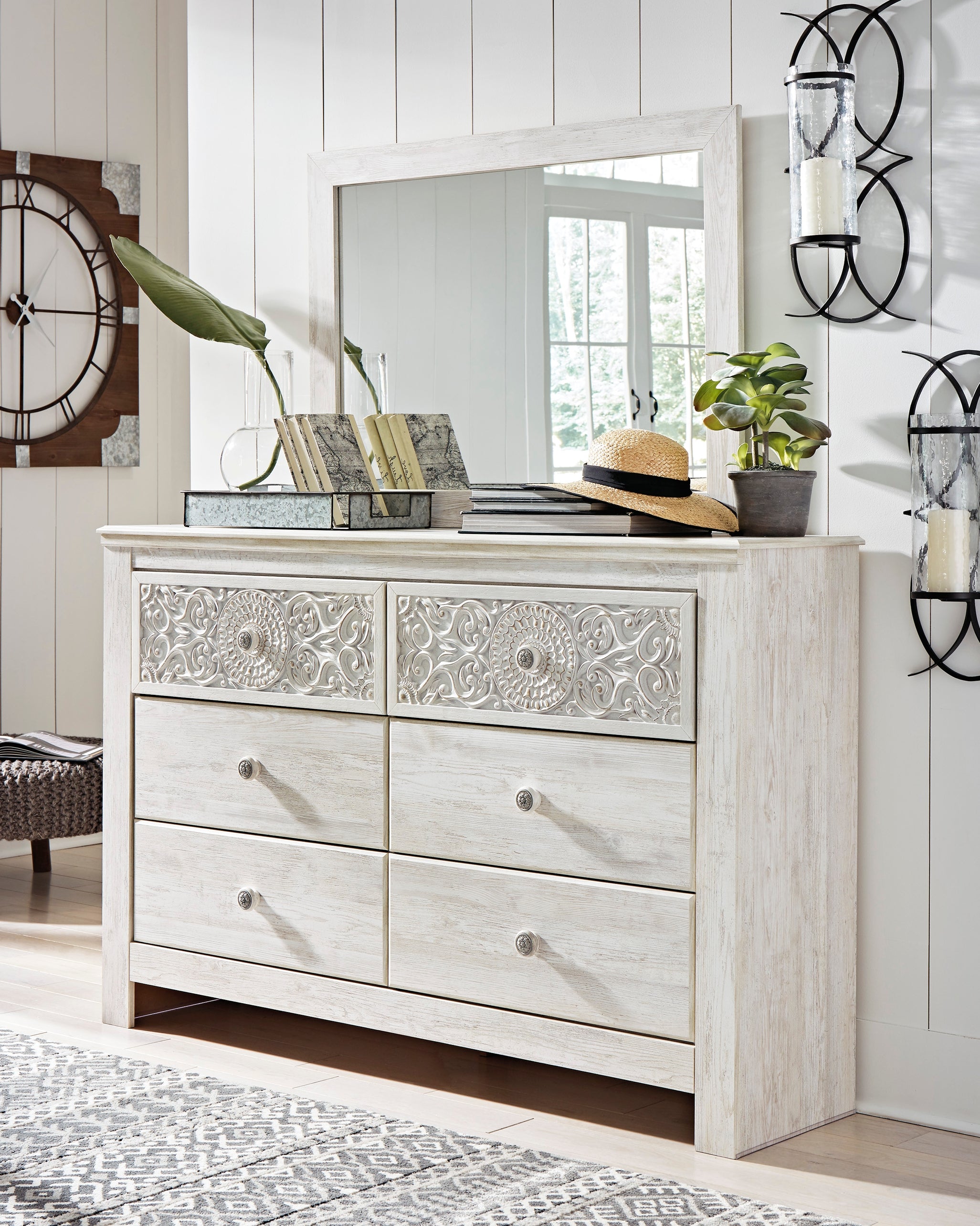 Tampa Furniture Outlet Lutz - Ashley Furniture - Paxberry Bedroom - Dresser and Mirror / Whitewash - B181B8