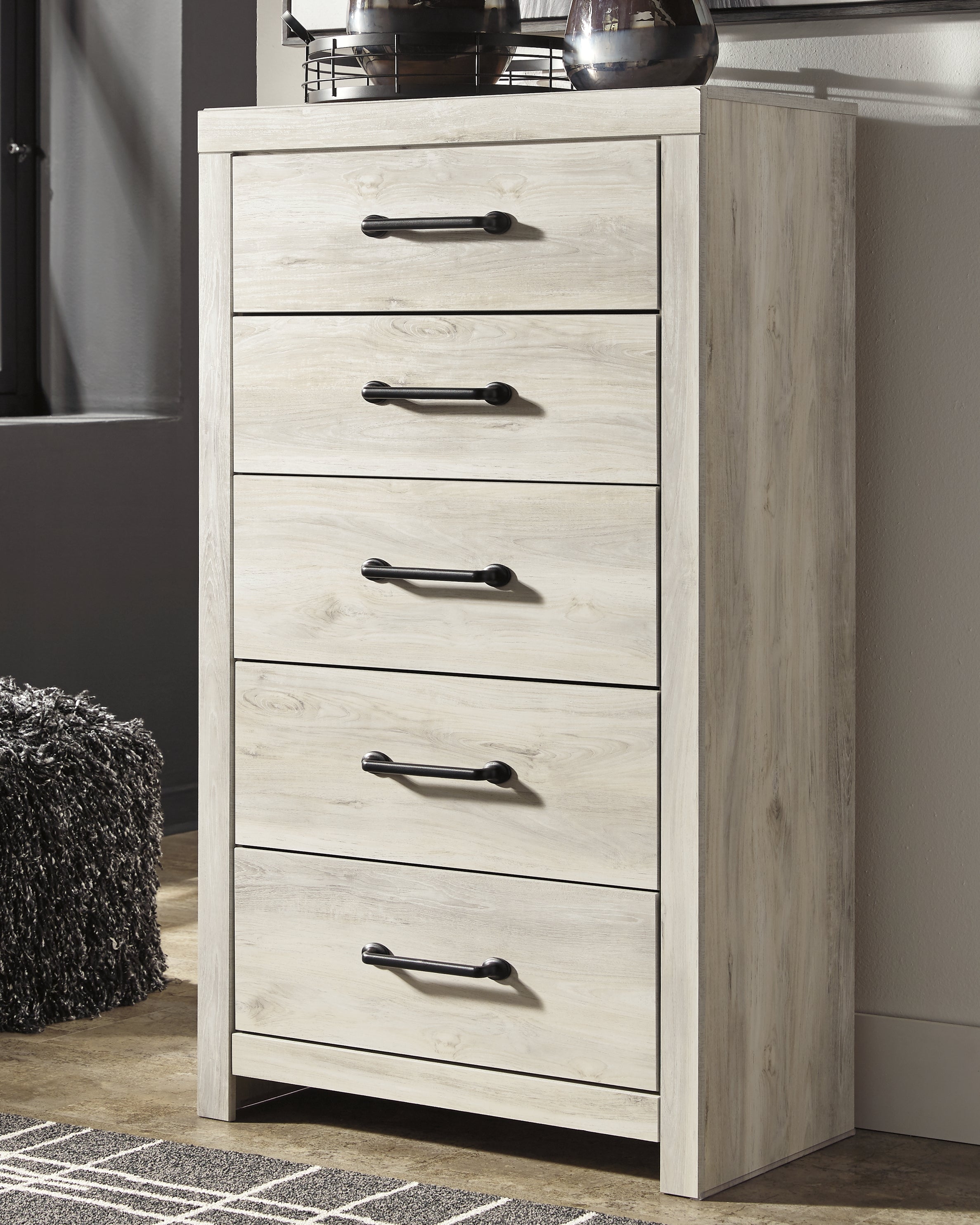 Tampa Furniture Outlet Lutz - Ashley Furniture - Cambeck Bedroom - Five Drawer Chest / Whitewash - B192-46
