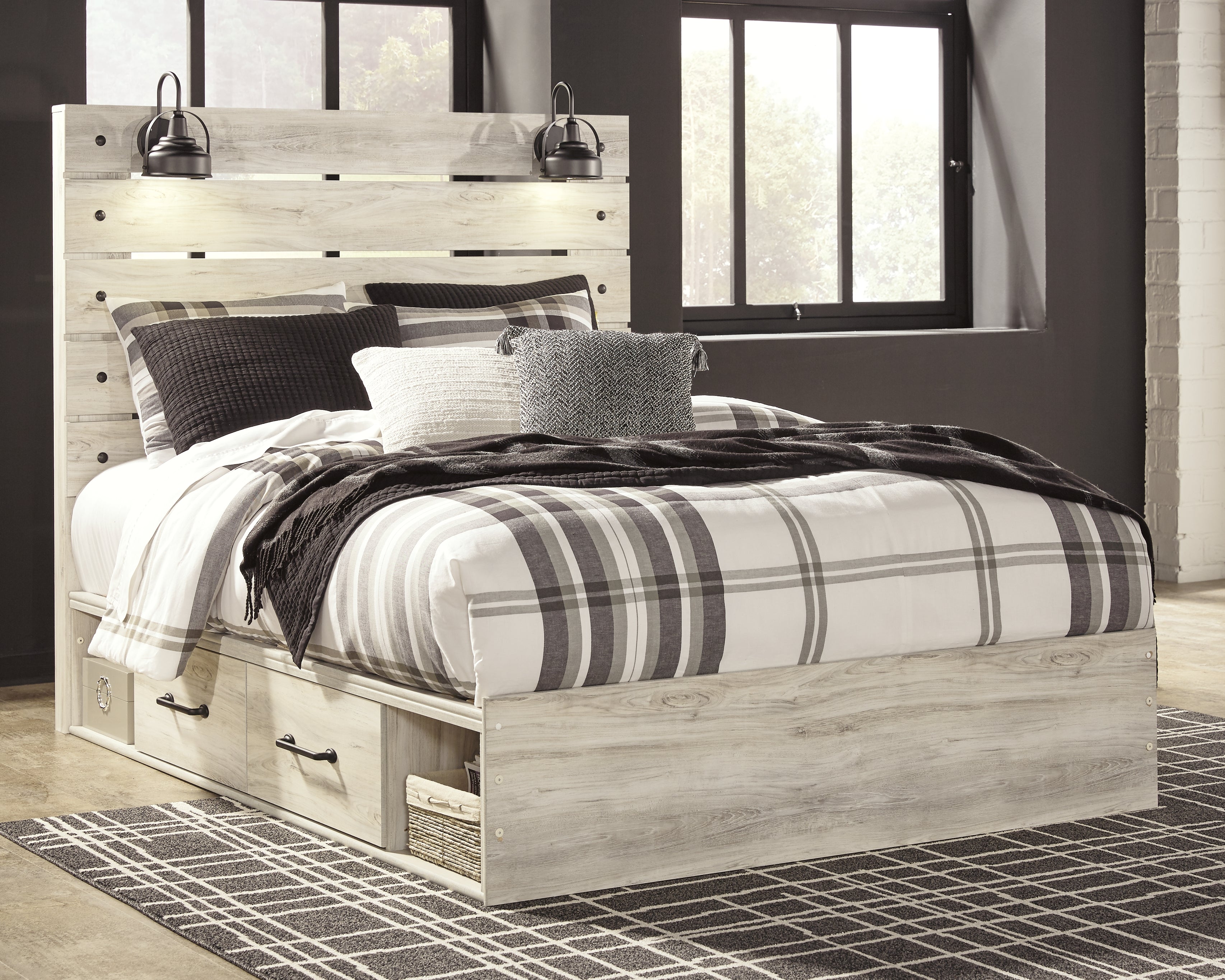 Tampa Furniture Outlet Lutz - Ashley Furniture - Cambeck Bedroom - Queen Panel Bed with 4 Storage Drawers / Whitewash - B192B24