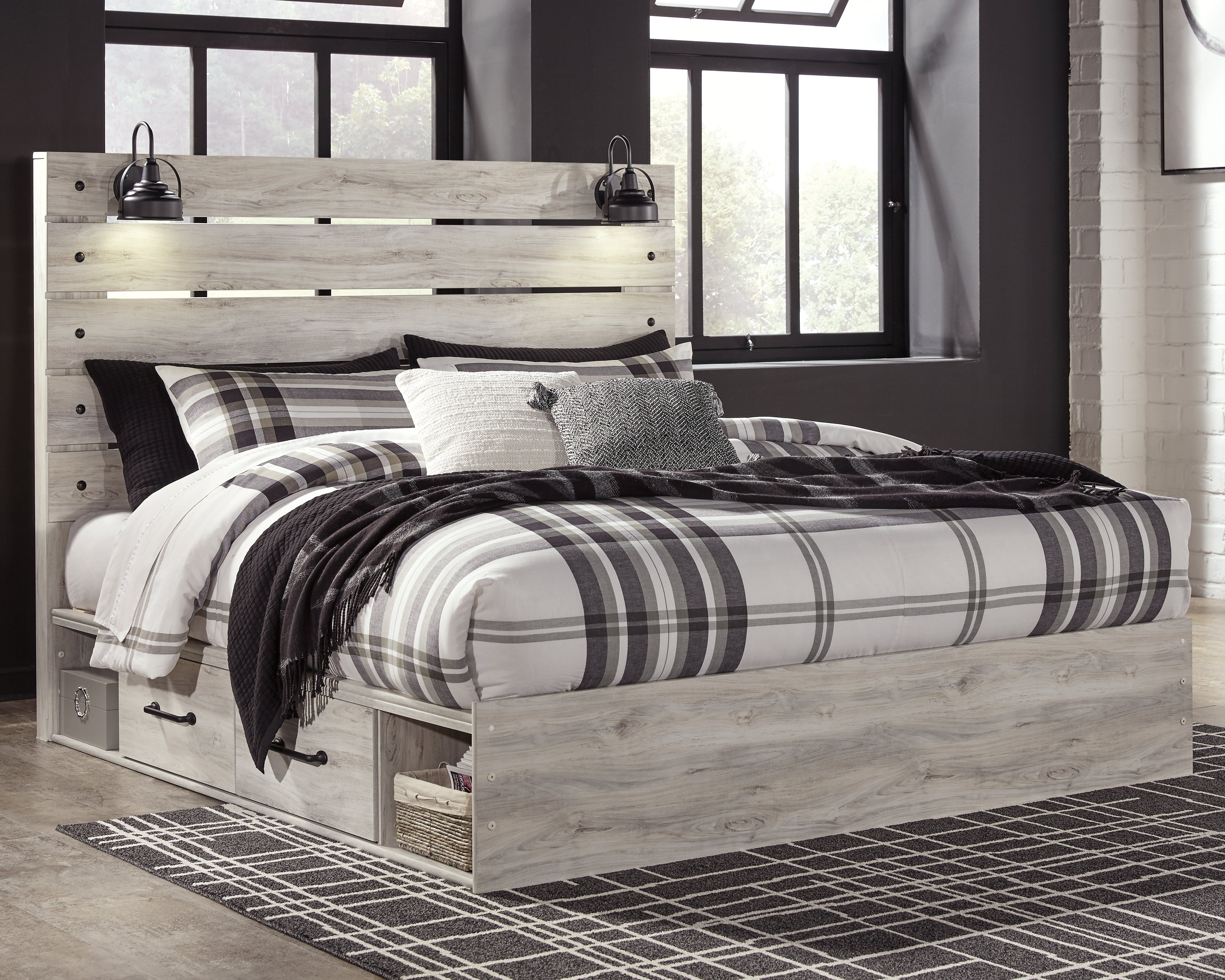 Tampa Furniture Outlet Lutz - Ashley Furniture - Cambeck Bedroom - King Panel Bed with 4 Storage Drawers / Whitewash - B192B27