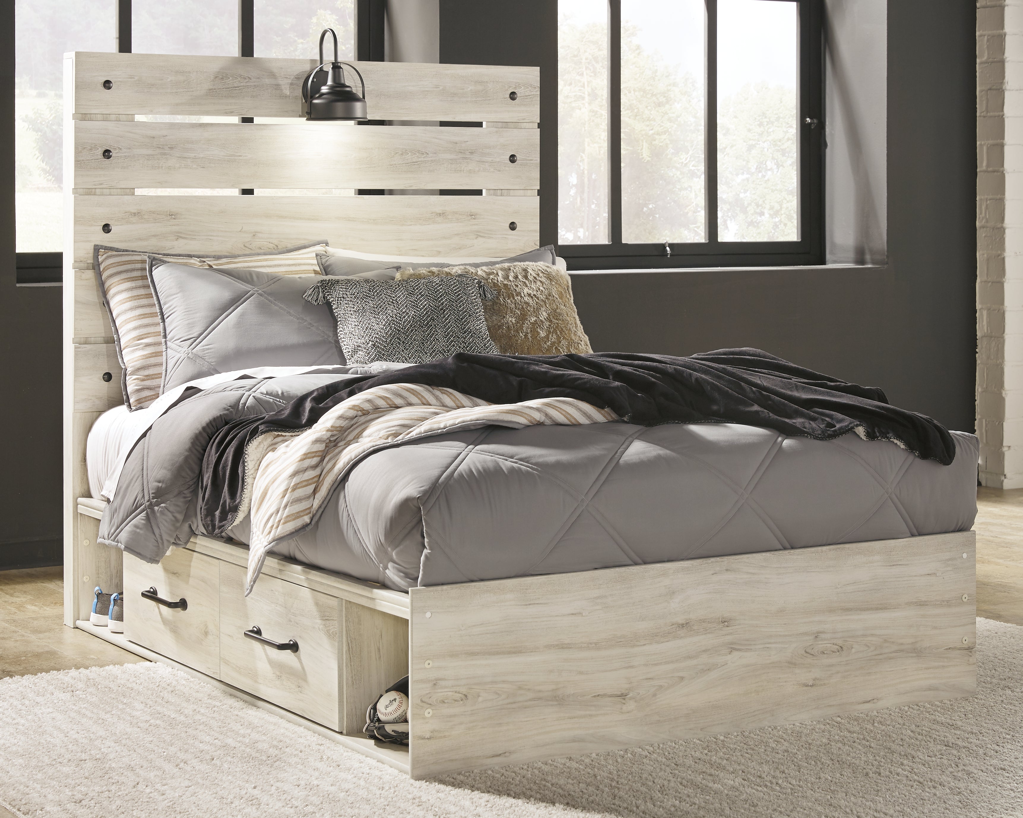 Tampa Furniture Outlet Lutz - Ashley Furniture - Cambeck Bedroom - Full Panel Bed with 4 Storage Drawers / Whitewash - B192B34