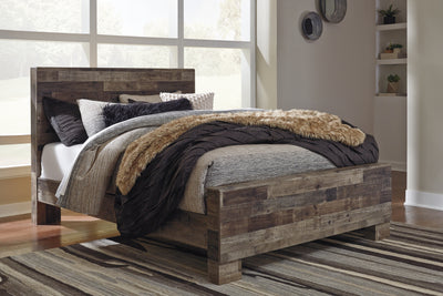 Tampa Furniture Outlet Lutz - Ashley Furniture - Derekson Bedroom - Queen Panel Bed / Multi Gray - B200B6
