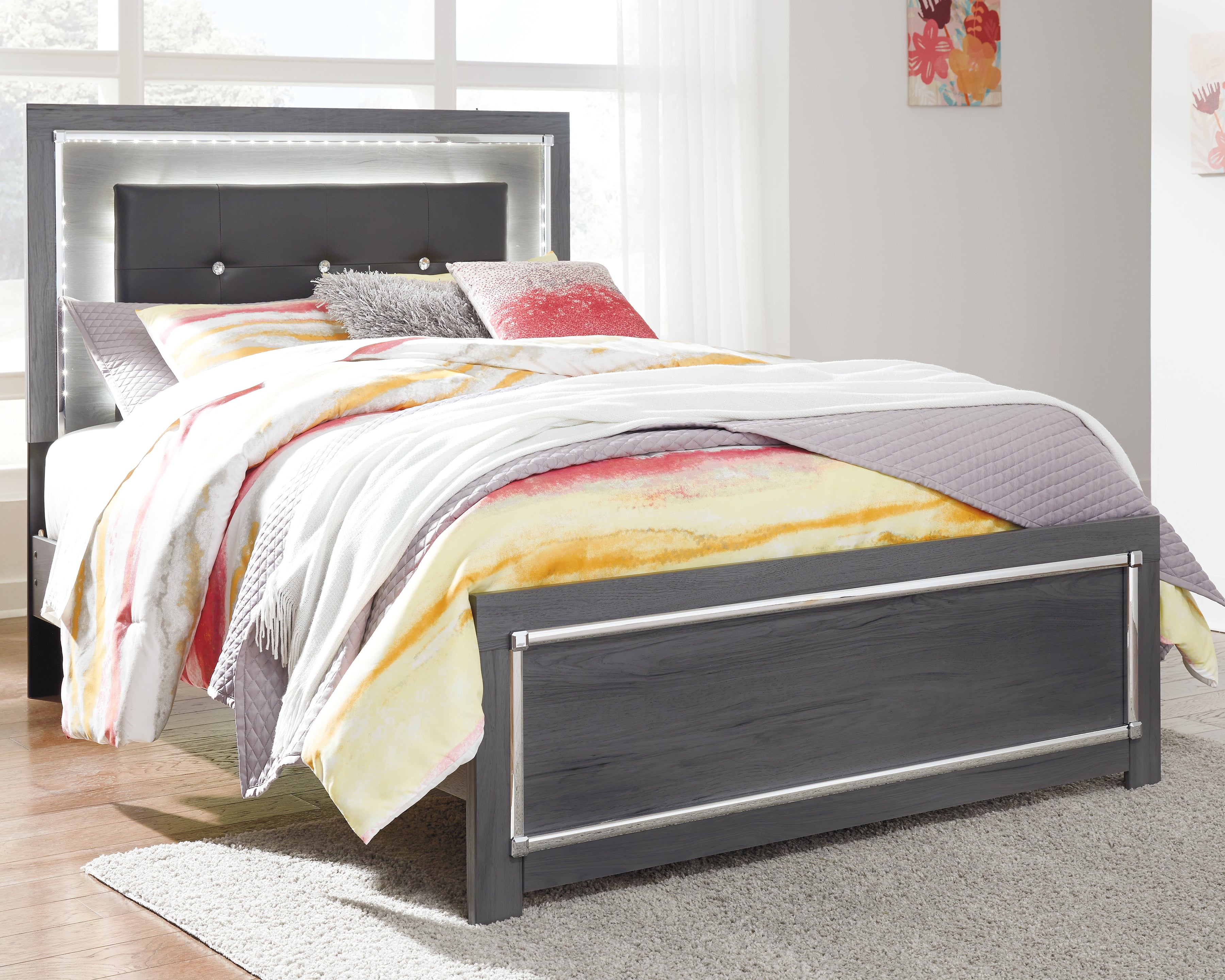 Tampa Furniture Outlet Lutz - Ashley Furniture - Lodanna Bedroom - Full Panel Bed / Gray - B214B4