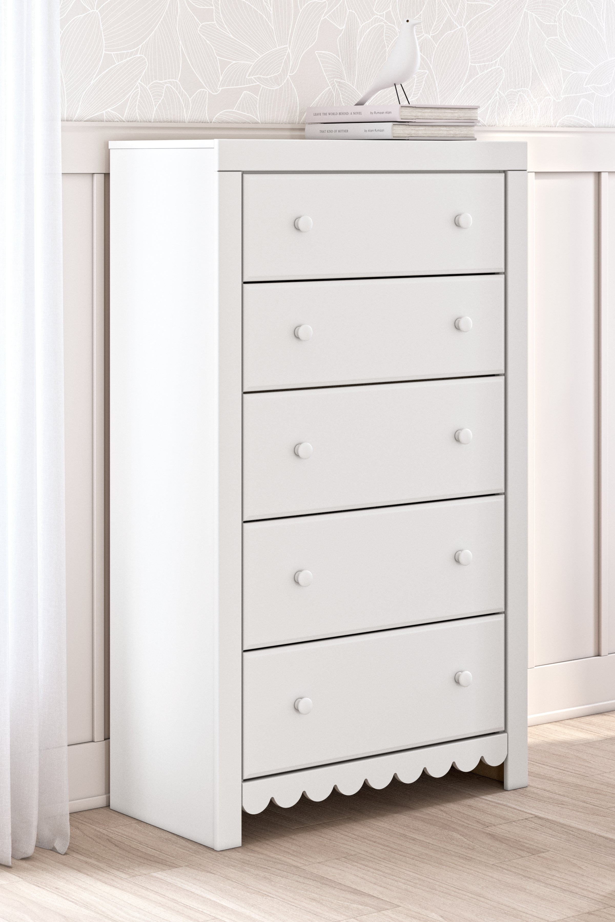 Tampa Furniture Outlet Lutz - Ashley Furniture - Mollviney Bedroom - Five Drawer Chest / White - B2540-46