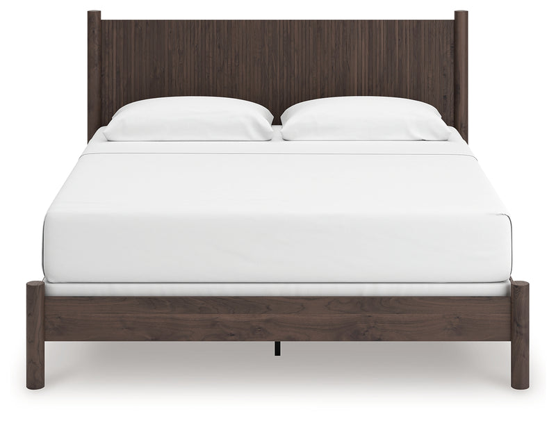 Tampa Furniture Outlet Lutz - Ashley Furniture - Pamytta Bedroom - King Panel Bed / Brown - PCB2614B26