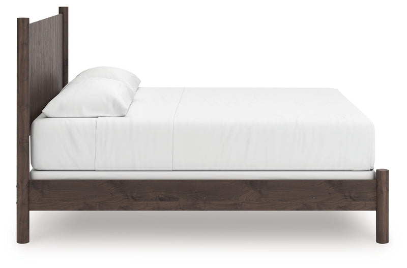 Tampa Furniture Outlet Lutz - Ashley Furniture - Pamytta Bedroom - King Panel Bed / Brown - PCB2614B26