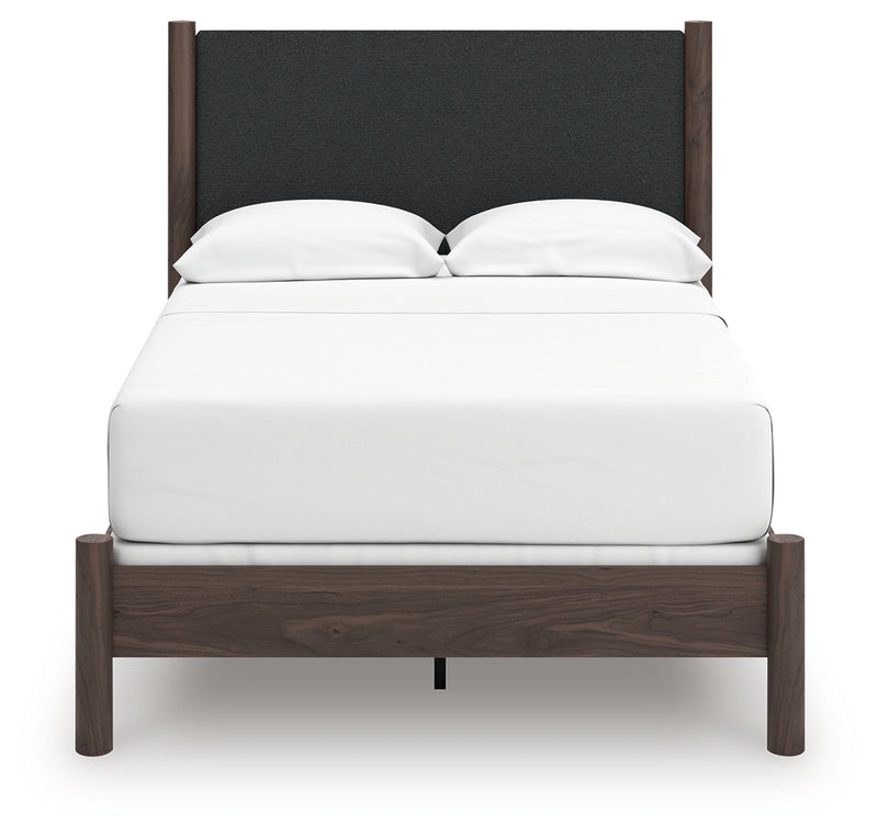 Tampa Furniture Outlet Lutz - Ashley Furniture - Pamytta Bedroom - Full Upholstered Panel Bed / Brown - PCB2614B22
