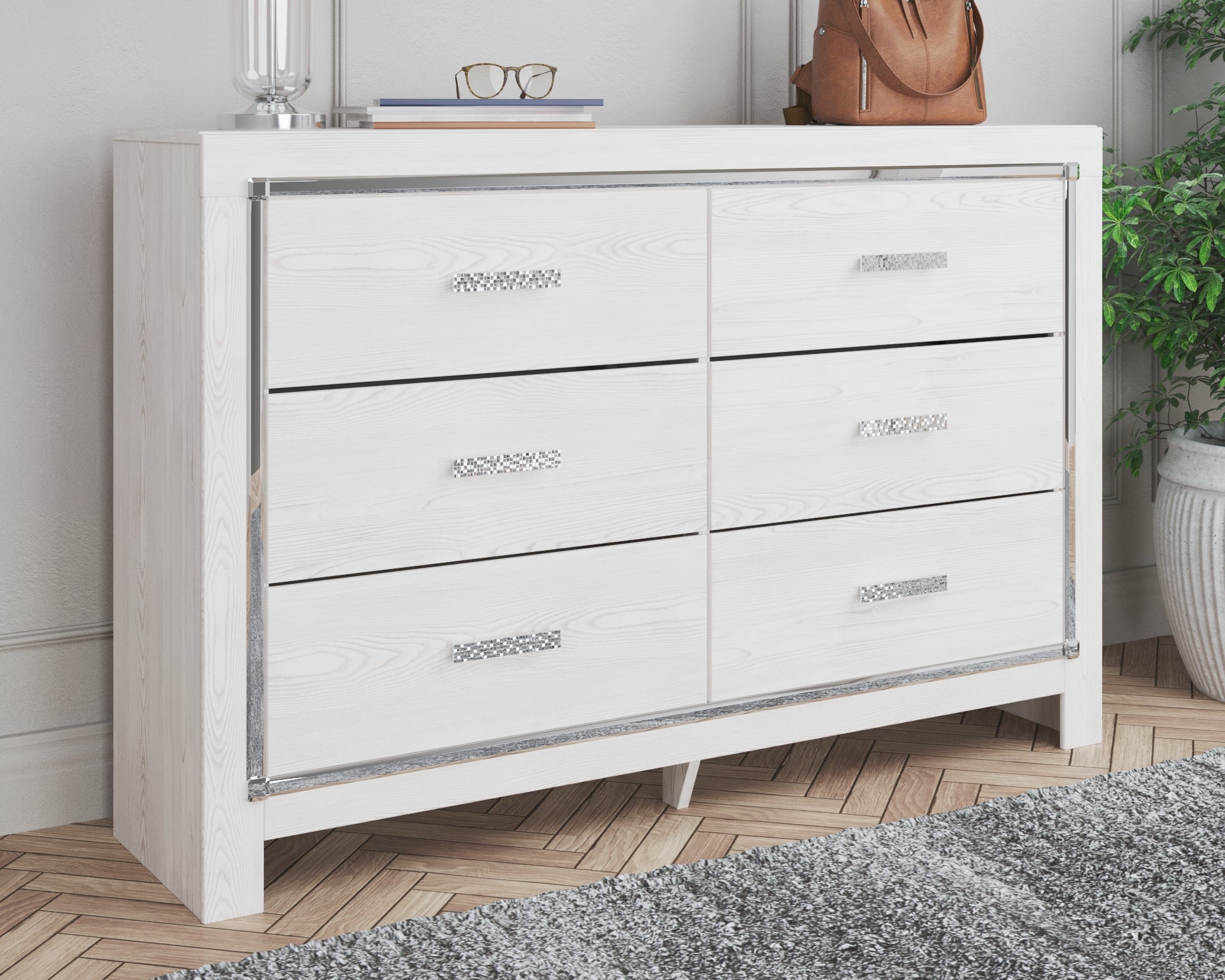 Tampa Furniture Outlet Lutz - Ashley Furniture - Altyra Bedroom - Six Drawer Dresser / White - B2640-31