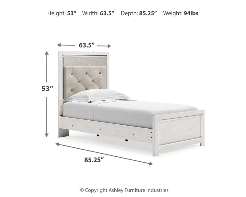 Altyra Bedroom
