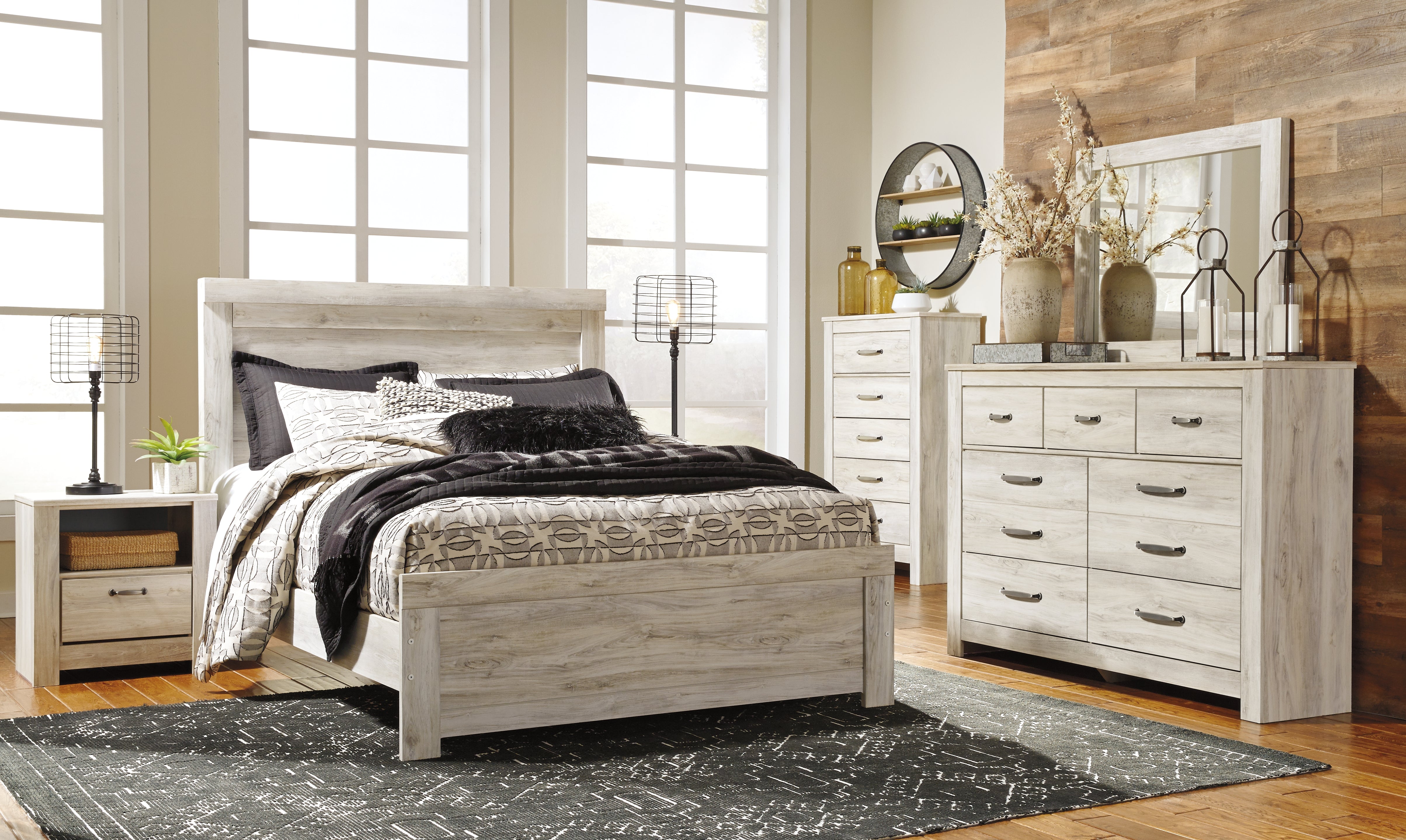 Tampa Furniture Outlet Lutz - Ashley Furniture - Bellaby Bedroom - Queen Panel Bed / Whitewash - B331B2