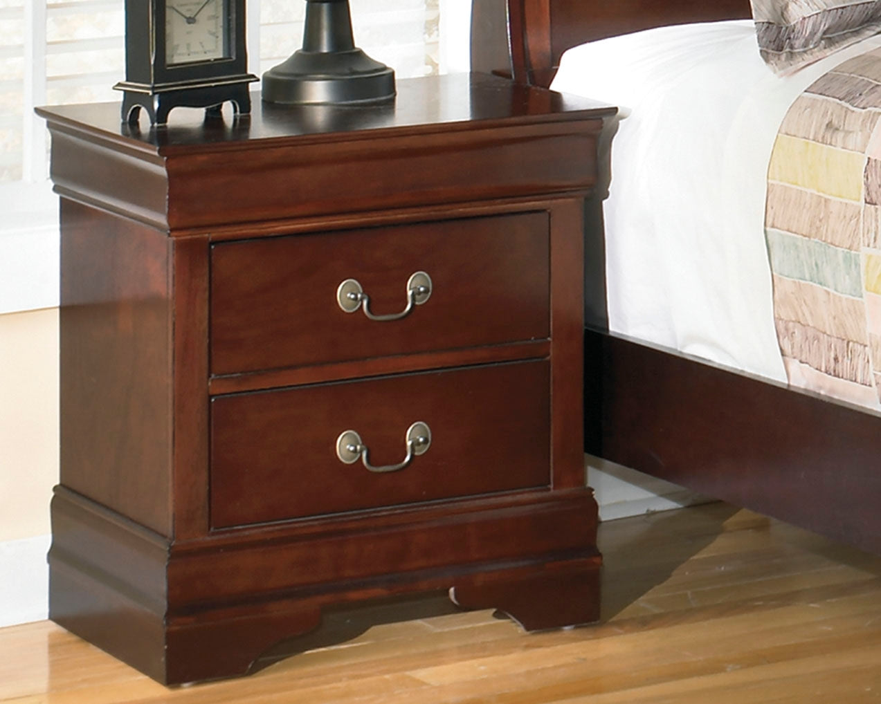 Tampa Furniture Outlet Lutz - Ashley Furniture - Alisdair Bedroom - Two Drawer Night Stand / Reddish Brown - B376-92