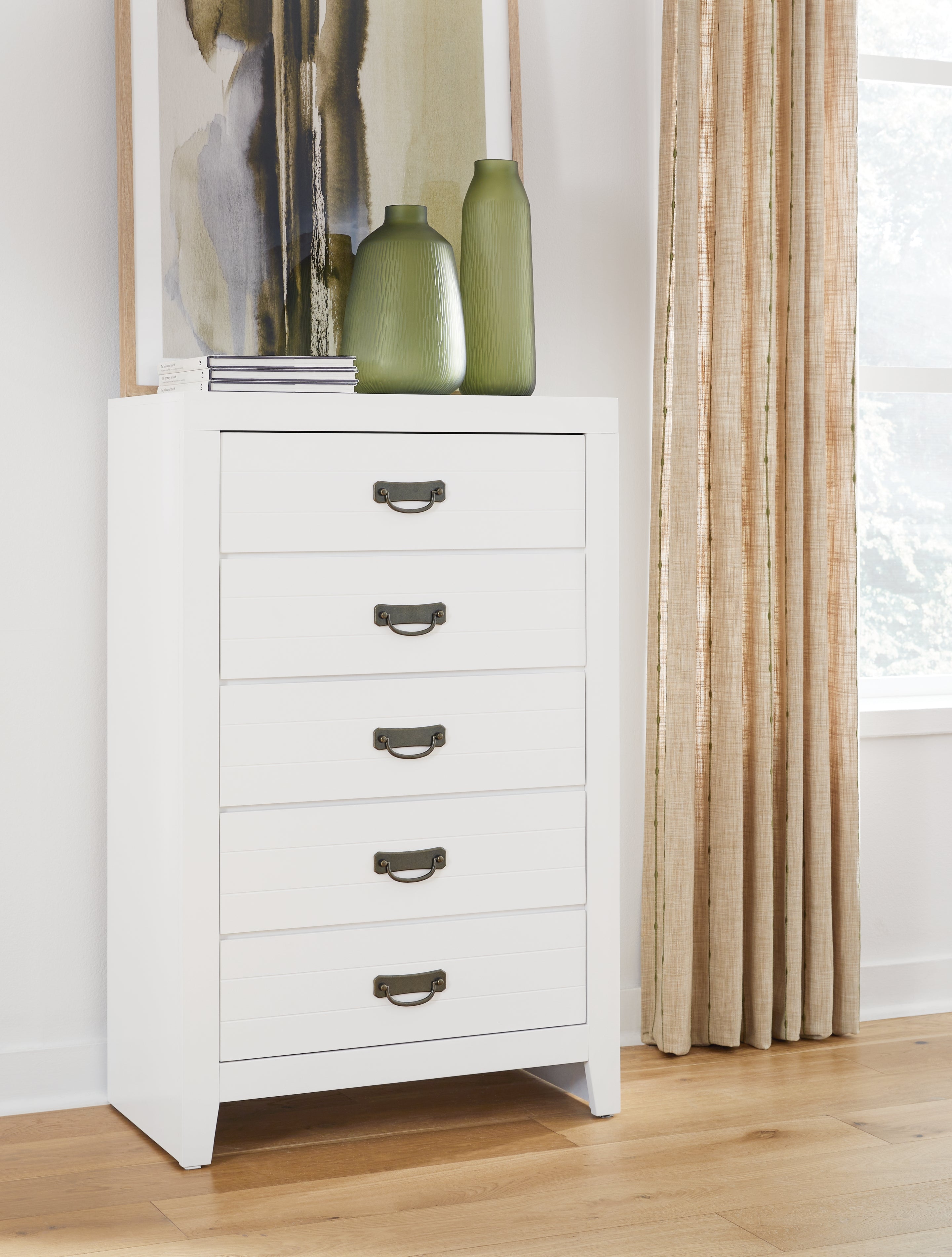 Tampa Furniture Outlet Lutz - Ashley Furniture - Binterglen Bedroom - Five Drawer Chest / White - B427-46