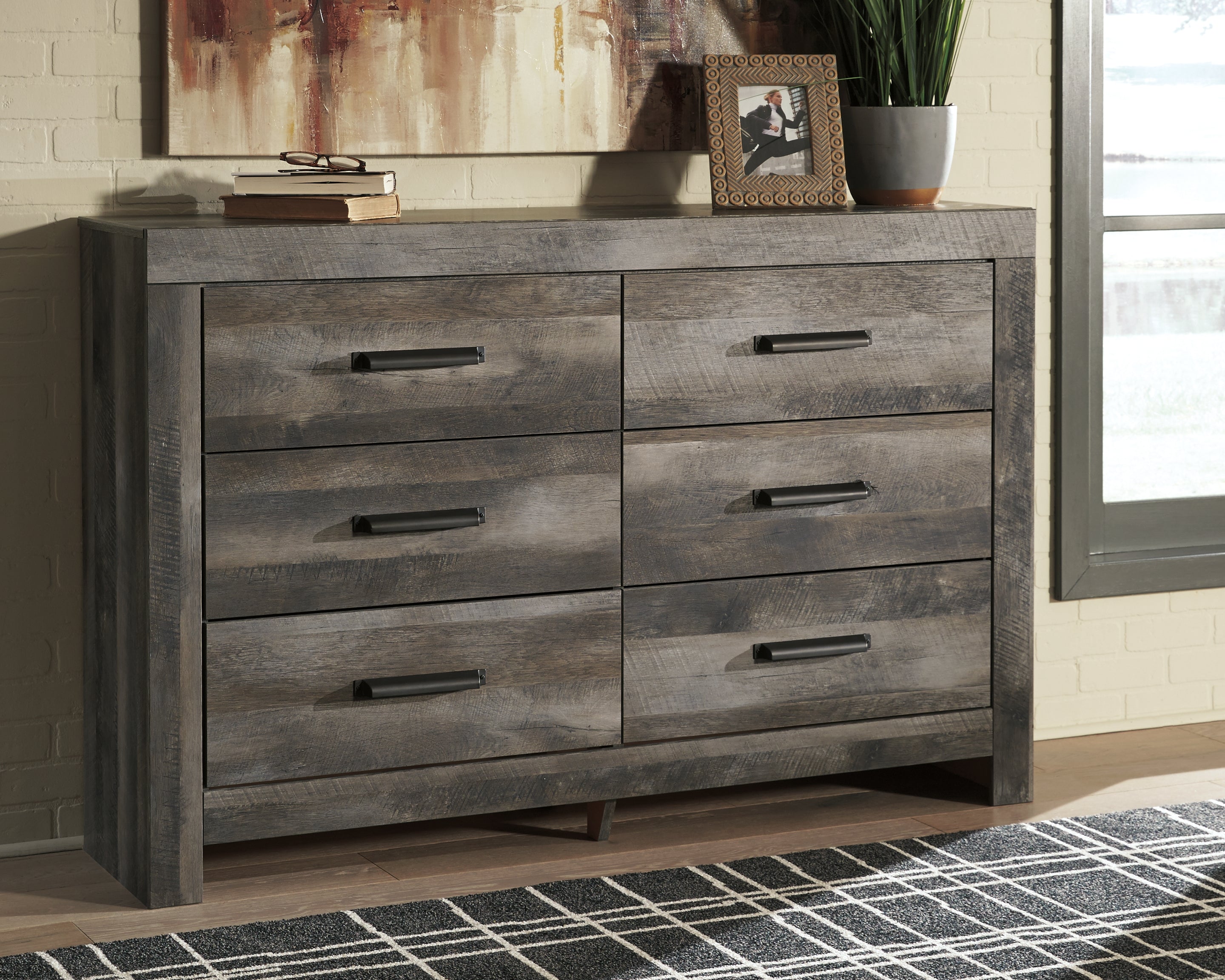Tampa Furniture Outlet Lutz - Ashley Furniture - Wynnlow Bedroom - Six Drawer Dresser / Gray - B440-31