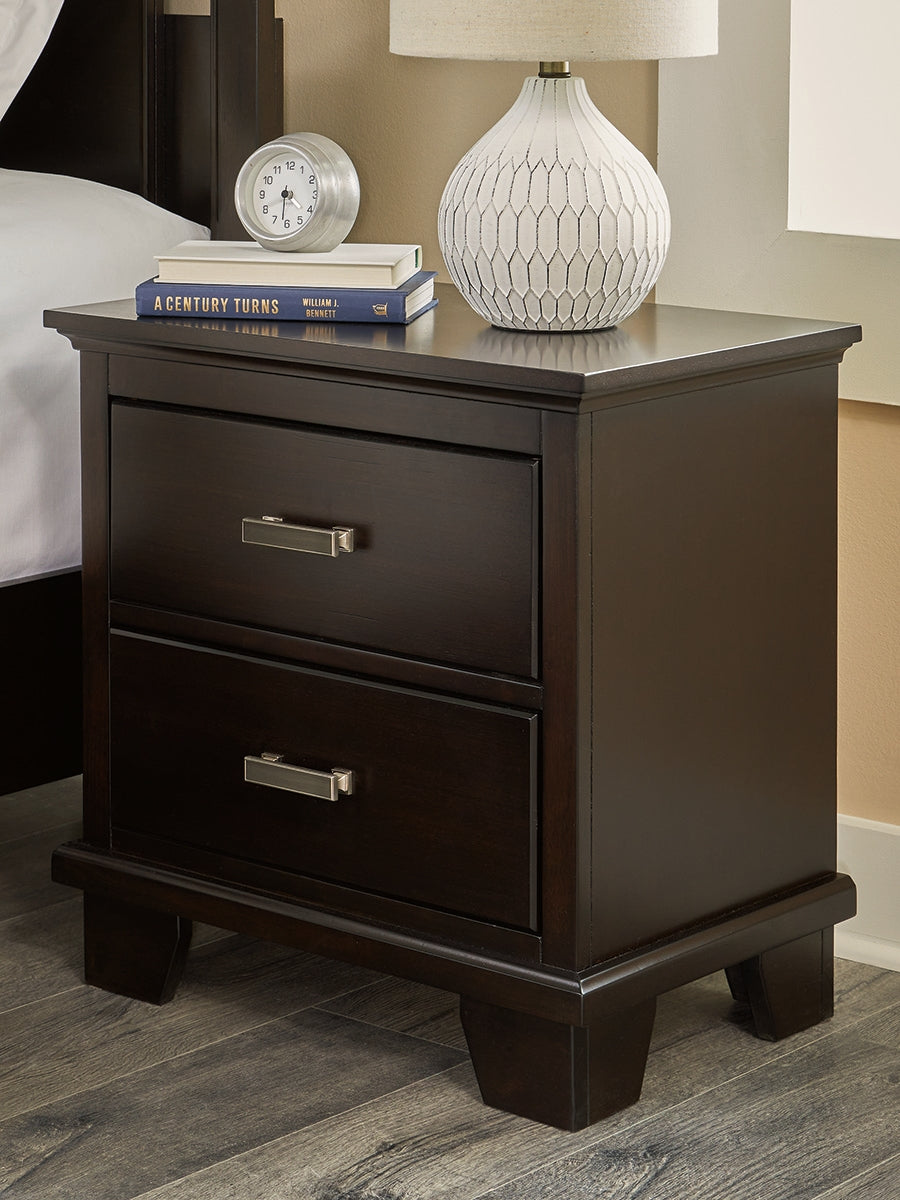 Tampa Furniture Outlet Lutz - Ashley Furniture - Covetown Bedroom - Two Drawer Night Stand / Dark Brown - B441-92